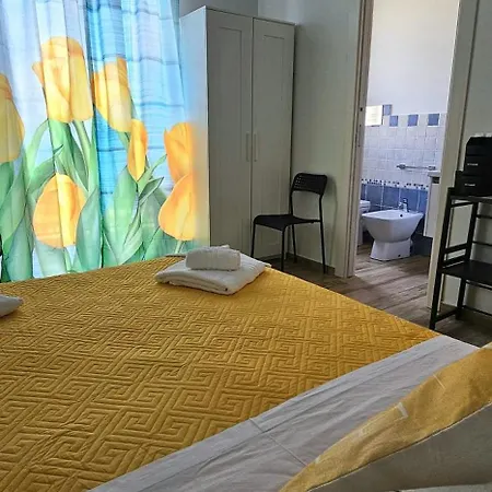 게스트하우스 A Due Passi Dal Sole 4*